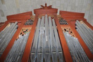 6-Reinstalación-del-órgano-de-Santa-María-1130-300x199.jpg