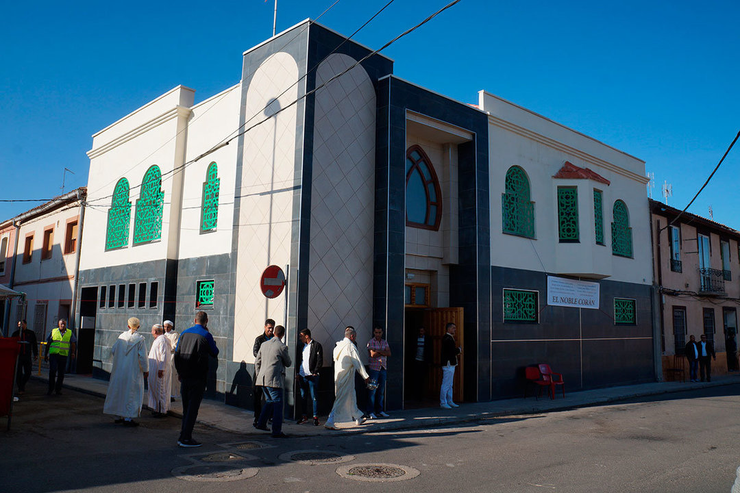 Inauguración de la nueva mezquita de Castejón