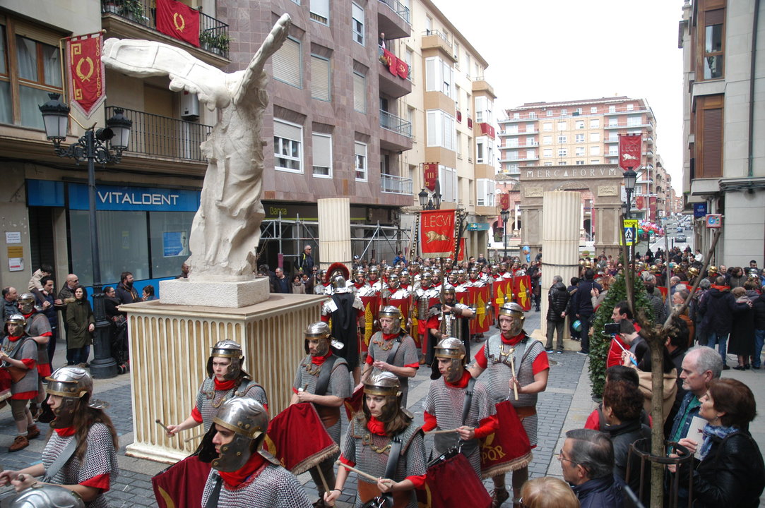 Desfile del Mercaforum de Calahorra