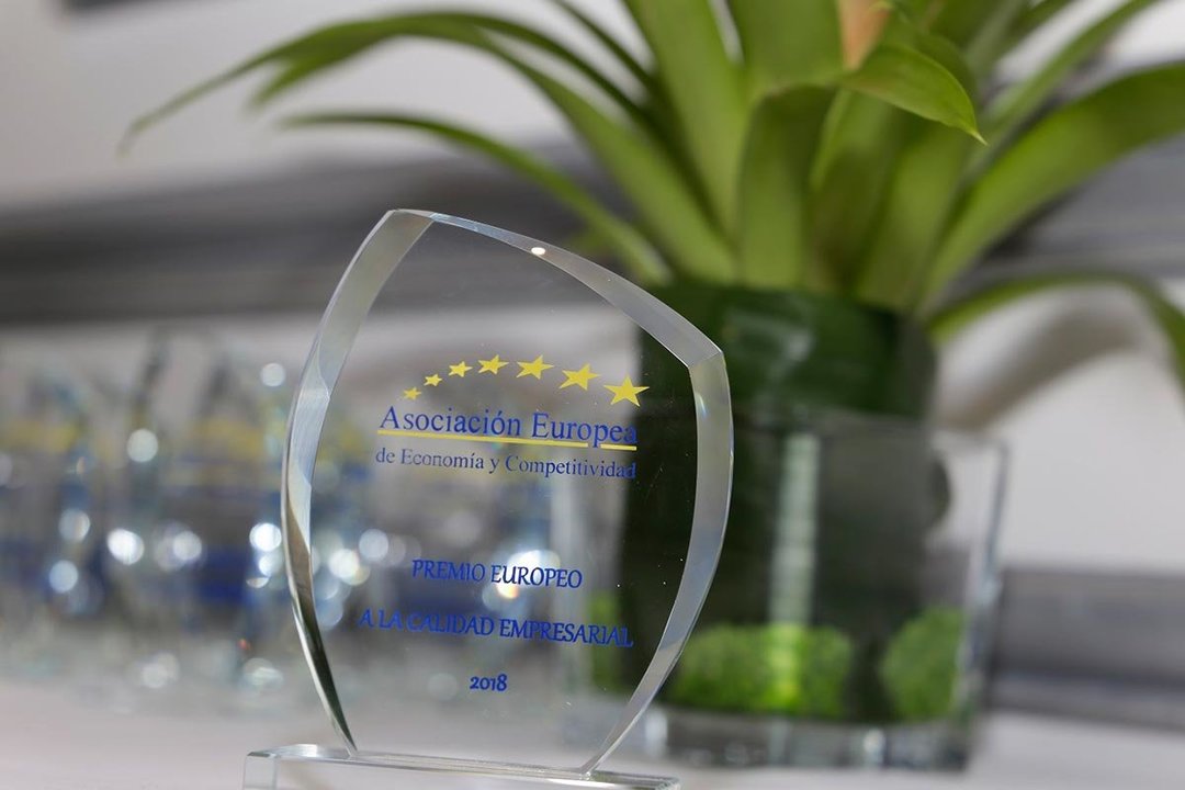 La franquicia de Administración de Fincas Urbiteco, Premio Europeo a la Calidad Empresarial de la AEDEEC