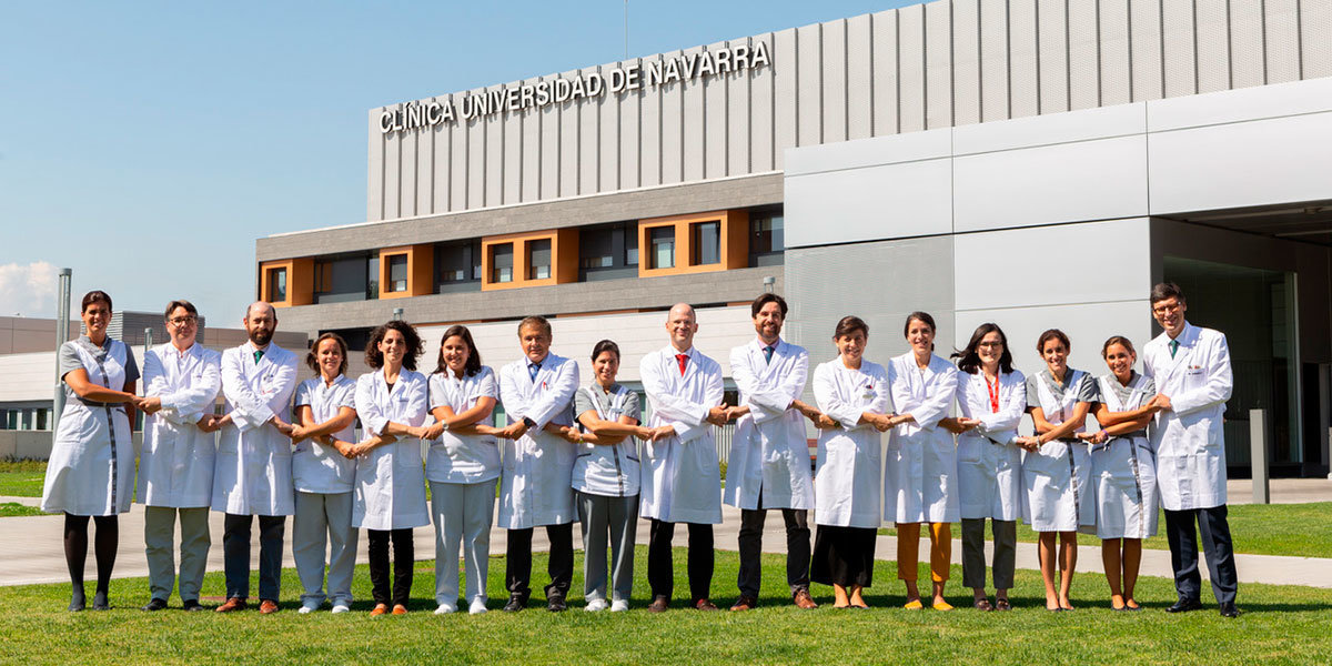 Especialistas de la Clinica Universi dad de Navarra muestran su apoyo a la campaña internacional para concienciar sobre el cáncer ginecológico