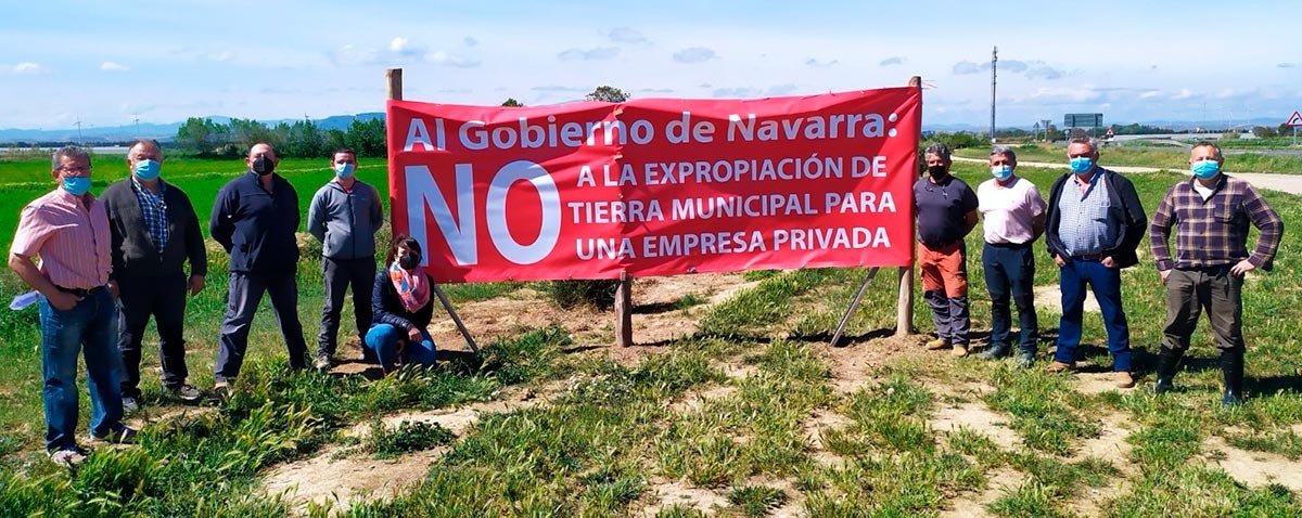 El grupo de vecinos que ha formado el movimiento en forma de protesta contra el Gobierno de Navarra
