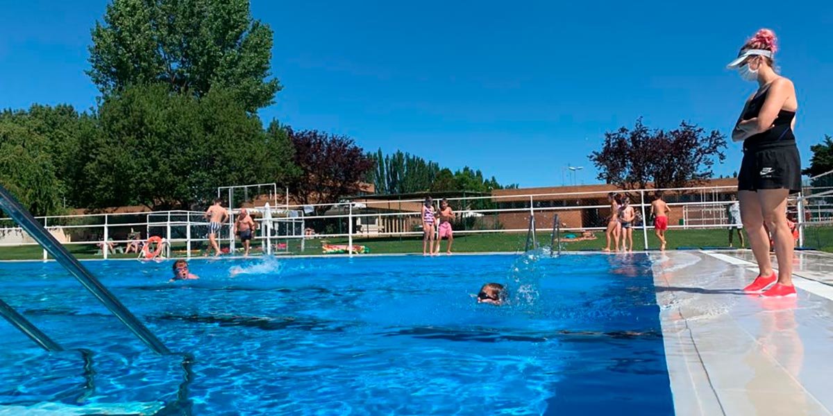 Las clases de natación ya han comenzado a desarrollarse en las piscinas de Biota