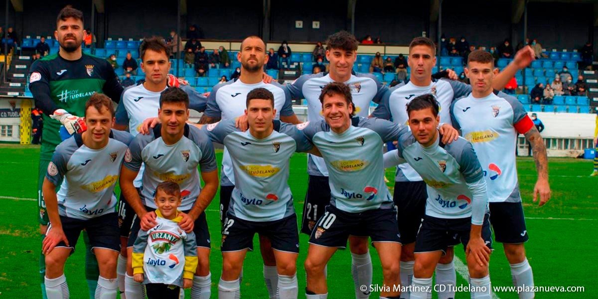 Los once jugadores escogidos por Carlos Pérez Salvachúa para jugar contra el Real Irún