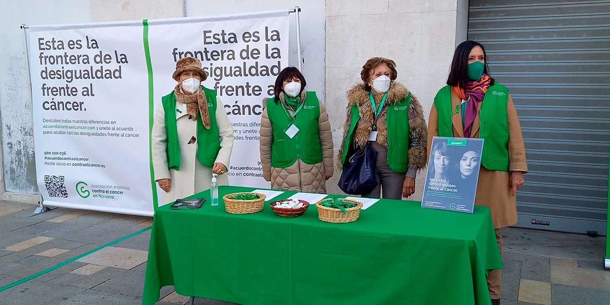 Desde hoy y hasta el domingo en la plaza de los Fueros habrá voluntarios animando a la gente a unirse al Acuerdo contra el cáncer