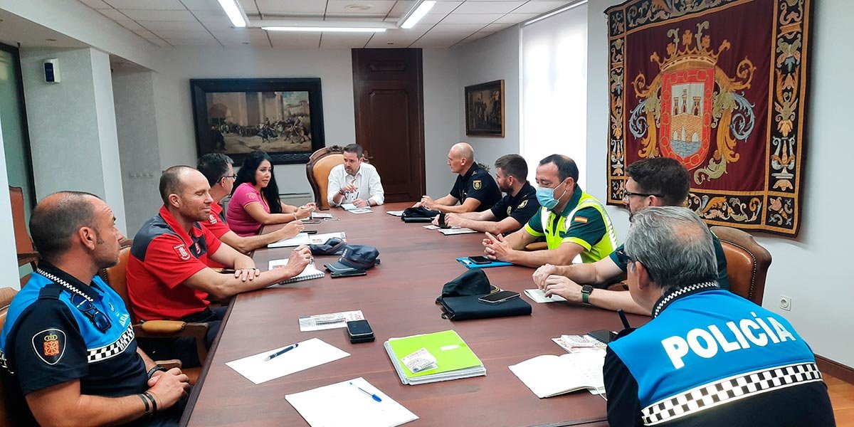 Reunión operativo fiestas Tudela 2022 policía