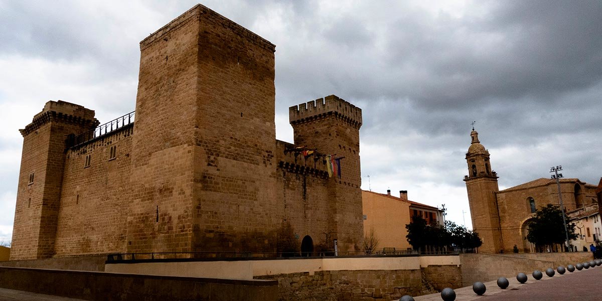 El castillo de Agoncillo alberga las dependencias municipales