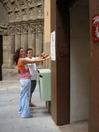 1159347948.jpg