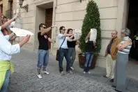 1194425666.jpg