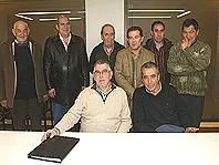 1203585444.jpg