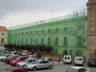 1208936129.jpg