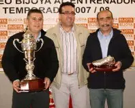 1211361155.jpg