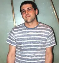 1215590025.jpg