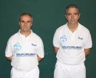 1258097978.jpg