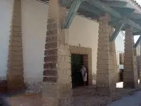1270624811.jpg