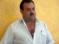 1284535628.jpg