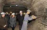 1294215756.jpg