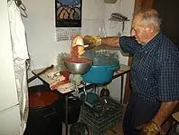 1316520753.jpg