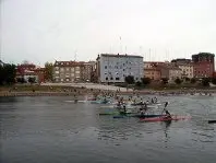 1317123423.jpg
