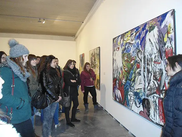 34-IES-Valle-del-Ebro-visita-al-Centro-Huarte-cuadro-1066.jpg