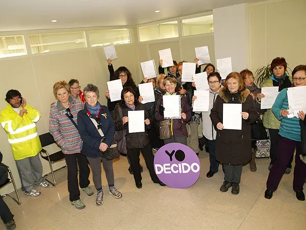 11-Registro-de-cuerpos-de-mujeres-contra-la-Ley-del-Aborto-Tudela-1067.jpg