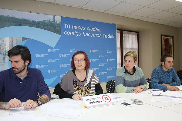 10-Izquierda-Ezkerra-mociones-presupuestos-1070.jpg