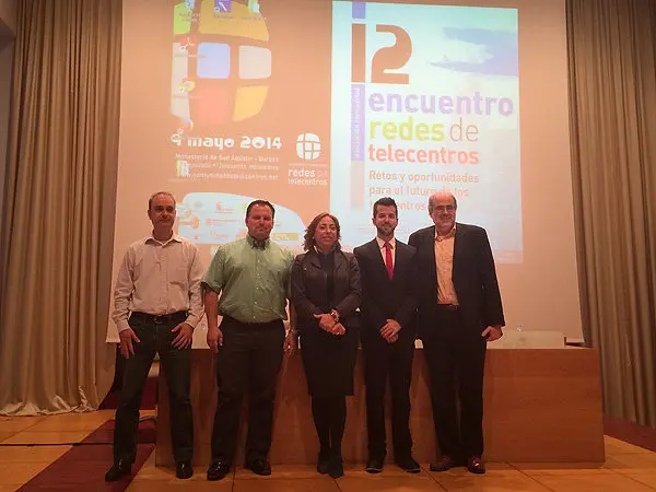 8-Fundaci&oacute;n-D&eacute;dalo-presidencia-Telecentros-1076.jpg
