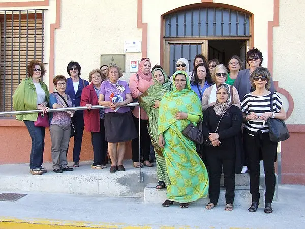 10-Visita-mujeres-inmigrantes-al-Ayuntamiento-de-Castej&oacute;n-1076.jpg