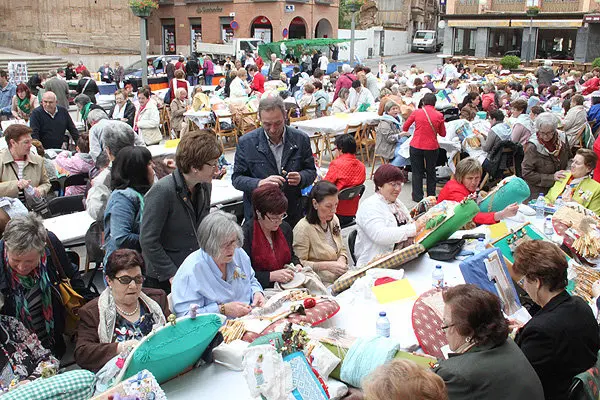 6-Encuentro-de-bolilleras-en-Alfaro-1076.jpg