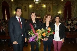 9-Recepci&oacute;n-grupo-de-Danzas-Ayuntamiento-2-1077-300x200.jpg