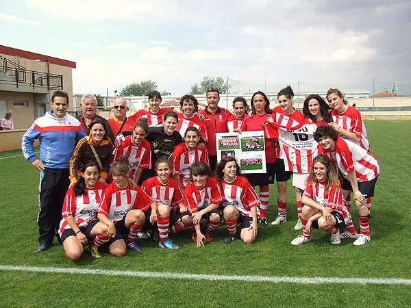 31-Castej&oacute;n-Femenino-campe&oacute;n-de-grupo-1080.jpg