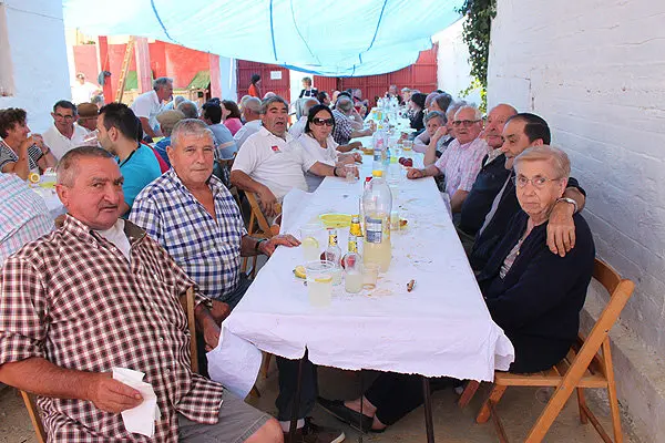 9-Fiesta-pe&ntilde;a-taurina-Sergio-S&aacute;nchez-almuerzo-1085.jpg