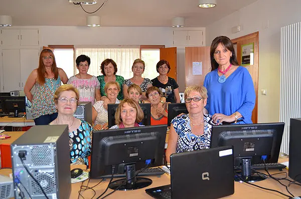 22-Curso-informatica-afammer-Rinc&oacute;n-10851.jpg