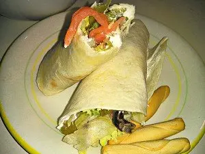 30-Wrap-de-salm&oacute;n-ahumado-1090-300x225.jpg