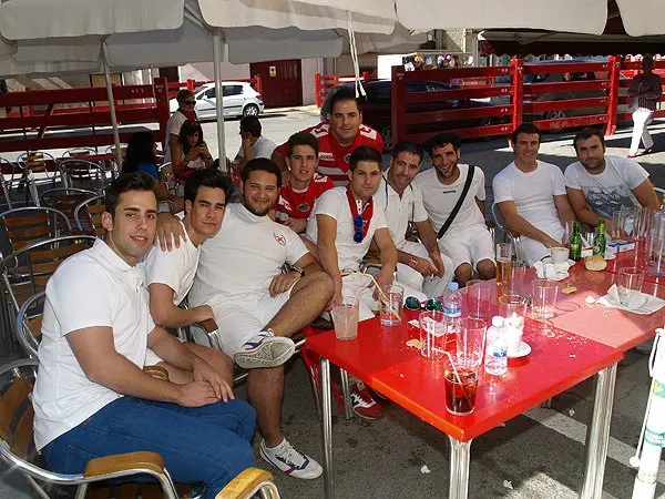 14-Villafranca-fiestas-almuerzo-foto-alargada-1092.jpg