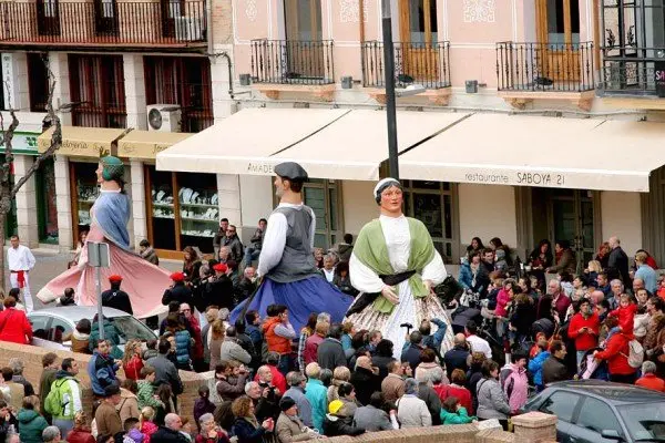 13-Encuentro-Interporvincial-de-Gigantes-Tarazona-1100.jpg