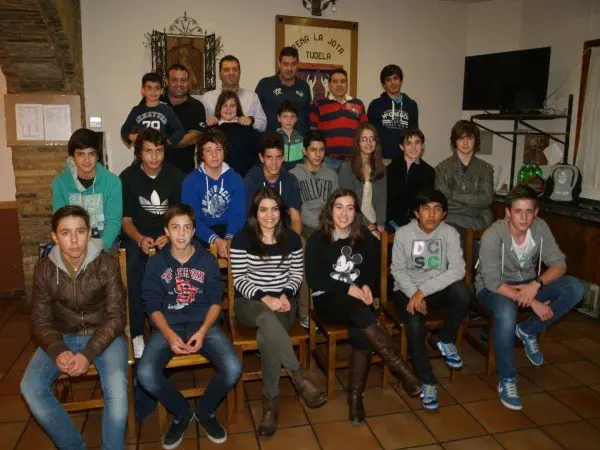Portada-principal-9-Txikipe&ntilde;a-La-Jota-1104.jpg