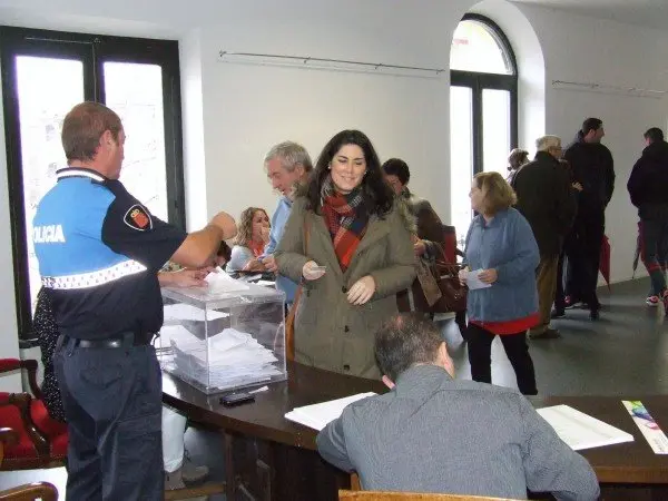 Portada-principal-11-Votaci&oacute;n-cambio-de-fechas-de-fiestas-Villafranca-1106.jpg