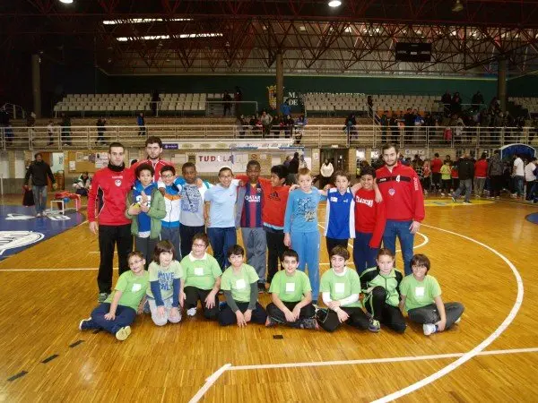 30-Equipos-colegios-Huertas-Mayores-vs-Elvira-Espa&ntilde;a-1109.jpg