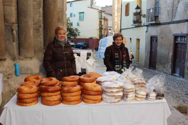 30-Roscos-de-San-Blas-dos-mujeres-1112.jpg