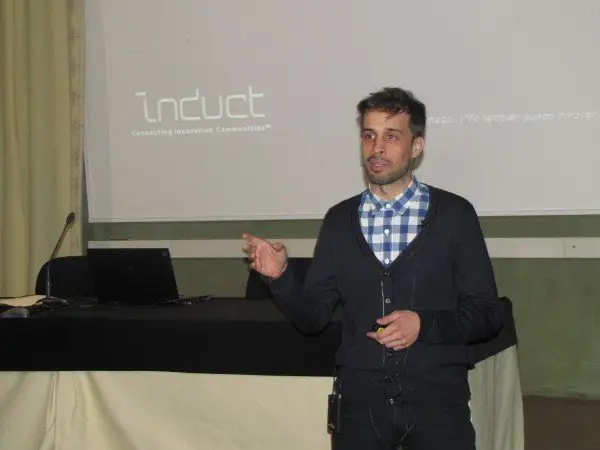31-Ignasi-Clos-ponencia-Innovaci&oacute;n-en-la-empresa-UNED-1115.jpg