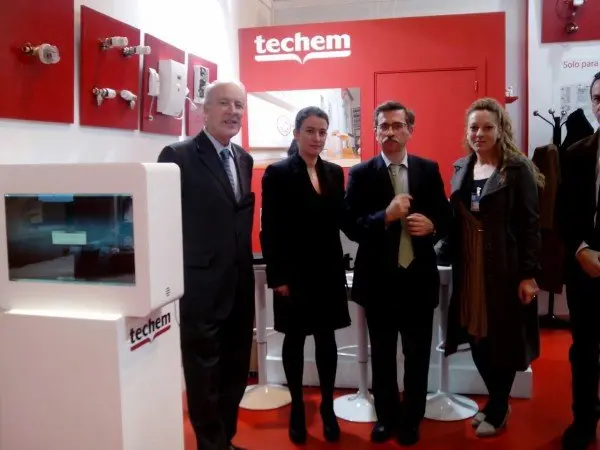 27-Carlos-L&oacute;pez-Jimeno-en-el-stand-de-Techem-1116.jpg