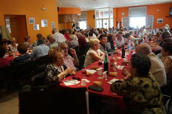 32-Club-de-Jubilados-Virgen-de-la-Pe&ntilde;a-celebra-d&iacute;a-de-la-Madre-1118.jpg