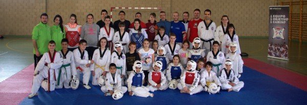 31-Jornadas-de-entrenamiento-olímpico-de-Taekwondo-en-Castejón-1123.jpg