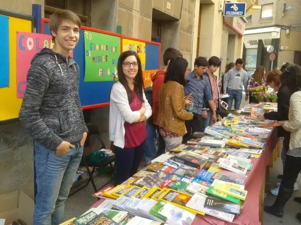 28-Mercadillo-solidario-1124.jpg
