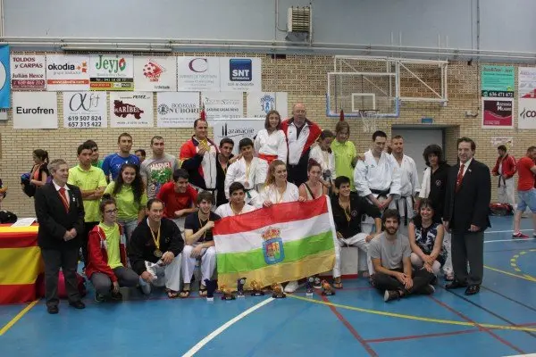 14-Campeonato-de-Espa&ntilde;a-de-K&aacute;rate-en-Alfaro-1131.jpg