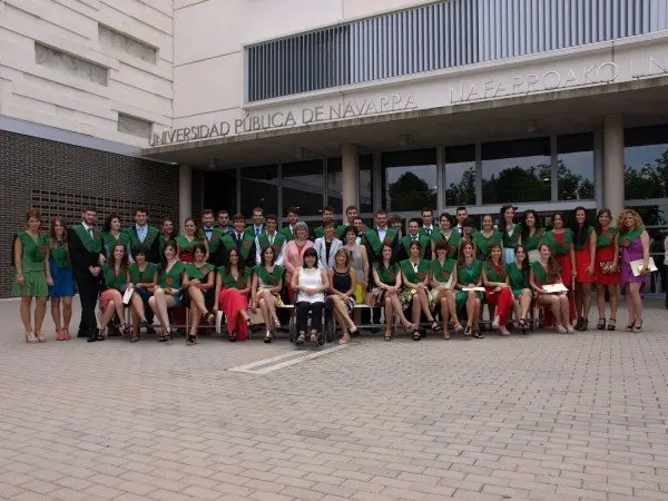 25-Graduaci&oacute;n-Fisioterapia-UPNA-Tudela-1131.jpeg