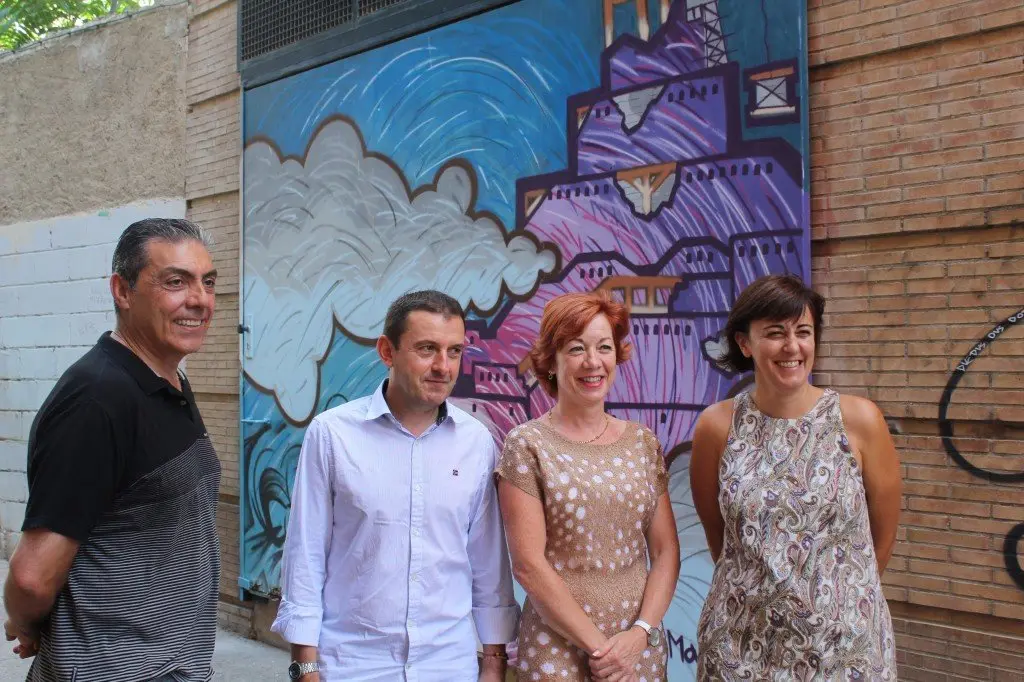 18-Escuela-de-idiomas-equipo-directivo-1139-1024x682.jpg