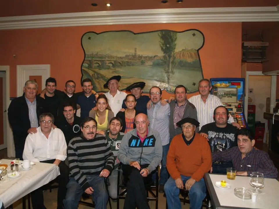 28-X-Campeonato-Mus-Bar-Tudelano-entrega-de-premios-1143-1024x768.jpg
