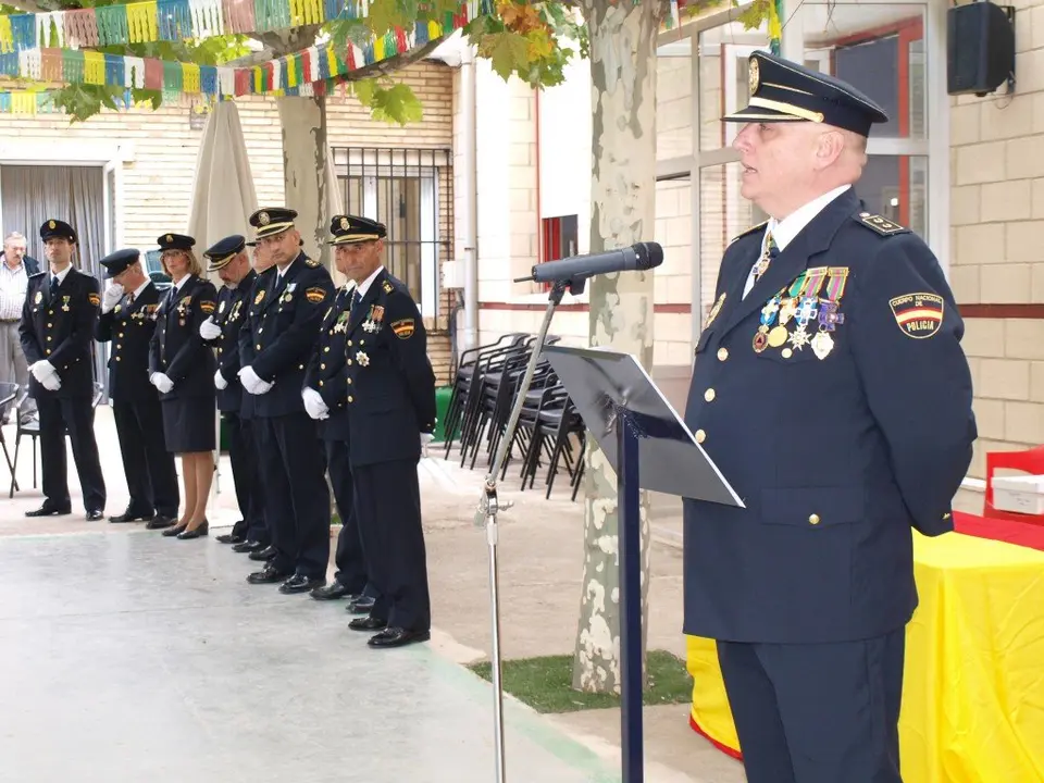 9-Condecoracion-en-la-Policia-Nacional-1144-1024x768.jpg